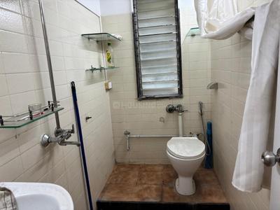 Bathroom Image of 950 Sq.ft 2 BHK Apartment / Flat for sale in Raj Mandir, Andheri West Mumbai for Rs. 28000000