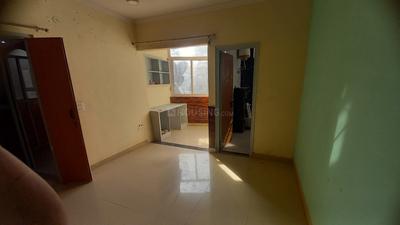 Hall Image of 700 Sq.ft 1 BHK Apartment / Flat for rent in Mayur Vihar Phase 3 New Delhi for Rs. 23000