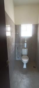 Bathroom Image of 1250 Sq.ft 3 BHK Villa for rent in Vallakkottai Chennai for Rs. 23000