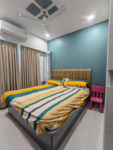 Bedroom Image of 732 Sq.ft 2 BHK Apartment / Flat for sale in Romell Allure, Borivali East Mumbai for Rs. 18500000
