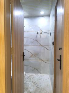 Common Bathroom Image of 1450 Sq.ft 3 BHK Builder Floor for sale in Indirapuram Ghaziabad for Rs. 12000000