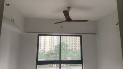 Bedroom Image of 600 Sq.ft 1.5 BHK Apartment / Flat for rent in Runwal Gardens, Dombivli East Thane for Rs. 15000
