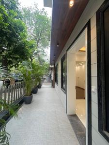 Balcony Image of 2500 Sq.ft 4 BHK Apartment / Flat for sale in DDA Sector Pocket B C, Vasant Kunj New Delhi for Rs. 44000000