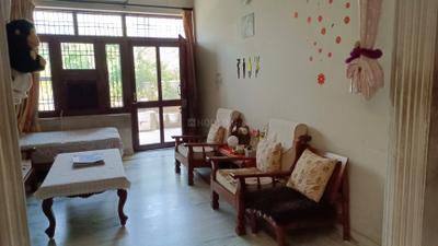 Living Room Image of 2000 Sq.ft 3 BHK Independent House for sale in Chitrakoot Jaipur for Rs. 37500000