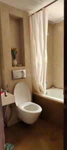 Bathroom Image of 2000 Sq.ft 3 BHK Apartment / Flat for rent in Sumer Trinity Towers, Prabhadevi Mumbai for Rs. 375000