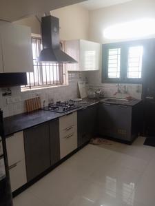 Kitchen Image of 2000 Sq.ft 3 BHK Builder Floor for rent in Neelankarai Chennai for Rs. 92000