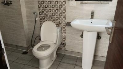 Image of 1356 Sq.ft 3 BHK Apartment / Flat for rent in Gulshan Ikebana, Sector 143, Noida for Rs. 31000