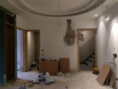 Living Room Image of 1400 Sq.ft 4 BHK Builder Floor for sale in Rohini Sector 28 New Delhi for Rs. 16500000
