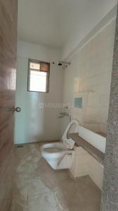 Bathroom Image of 860 Sq.ft 2 BHK Apartment / Flat for sale in Akshay Paradise, Chembur Mumbai for Rs. 17000000