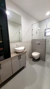 Bathroom Image of 1500 Sq.ft 3 BHK Apartment / Flat for rent in Subhanpura Vadodara for Rs. 18000
