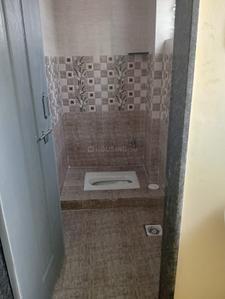 Bathroom Image of 450 Sq.ft 1 BHK Apartment / Flat for rent in Marunji Pune for Rs. 12000