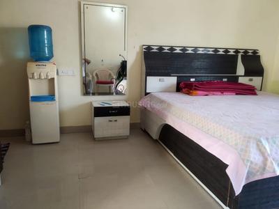 Bedroom Image of 1200 Sq.ft 1 BHK Builder Floor for rent in Pushpanjali Vihar, Sikandra Agra for Rs. 9000