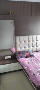 Bedroom Image of 1600 Sq.ft 2 BHK Duplex for sale in Wadgaon Sheri Pune for Rs. 9200000