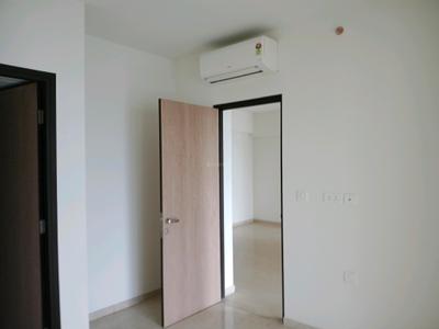 Bedroom Image of 950 Sq.ft 2 BHK Apartment / Flat for sale in Lodha New Cuffe Parade Estrella, Sion Mumbai for Rs. 25000000