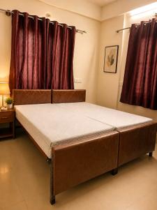 Bedroom Image of M R studio rooms in Kasavanahalli, Bengaluru