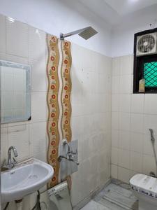 Common Bathroom Image of 720 Sq.ft 2 BHK Apartment / Flat for sale in Dwarka Mor New Delhi for Rs. 4500000