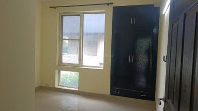 Bedroom Image of 1650 Sq.ft 3 BHK Builder Floor for rent in Unitech Cedar Crest, Sector 50 Gurgaon for Rs. 53000