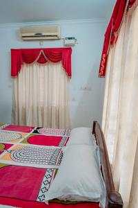 Bedroom Image of 1250 Sq.ft 2 BHK Builder Floor for rent in Palluruthy Kochi for Rs. 20000