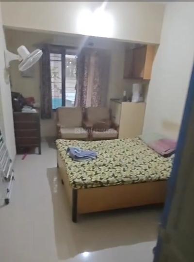 LIC Housing Colony, Mulund East Bedroom 1