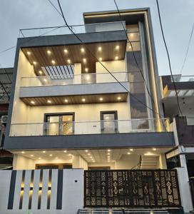 Image of 7200 Sq.ft 5 BHK Independent House for sale in Gomti Nagar, Lucknow for Rs. 55000009
