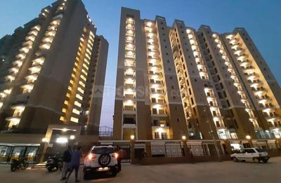 Image of 2185 Sq.ft 3.5 BHK Villa for rent in Paramount Golfforeste Villas, Surajpur, Greater Noida for Rs. 30000