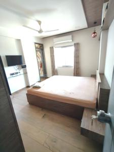Bedroom Image of 1800 Sq.ft 3 BHK Apartment / Flat for sale in Ellisbridge Ahmedabad for Rs. 18500000