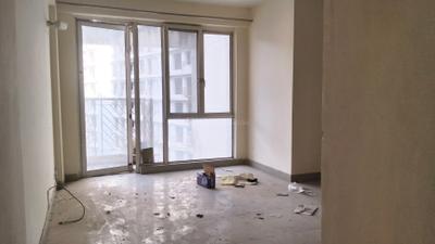 Living Room Image of 1234 Sq.ft 2 BHK Apartment / Flat for sale in Logix Blossom Greens, Sector 143 Noida for Rs. 8200000