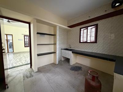 Kitchen Image of 1500 Sq.ft 2 BHK Independent House for rent in Ganapathy Coimbatore for Rs. 20000