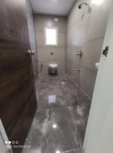 Bathroom Image of 1800 Sq.ft 3 BHK Apartment / Flat for sale in Bhayli Vadodara for Rs. 5000000