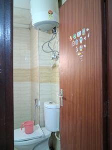 Common Bathroom Image of 1295 Sq.ft 3 BHK Apartment / Flat for sale in Supertech Ecociti, Sector 137 Noida for Rs. 13500000