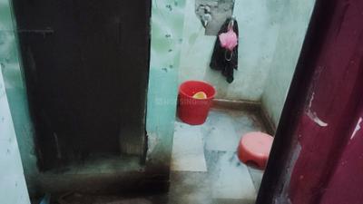 Bathroom Image of 560 Sq.ft 1 BHK Apartment / Flat for sale in Mantola Agra for Rs. 2500000