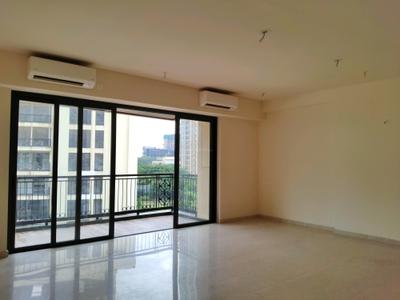 Living Room Image of 1350 Sq.ft 3 BHK Apartment / Flat for sale in Lodha Sterling, Thane West Thane for Rs. 28000000
