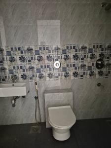 Bathroom Image of 980 Sq.ft 2 BHK Apartment / Flat for sale in Matunga East Mumbai for Rs. 37500000