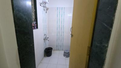 Bathroom Image of 610 Sq.ft 1 BHK Apartment / Flat for rent in Bhandari Nea Pure Homes, Sus Pune for Rs. 24999