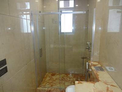 Bathroom Image of 3400 Sq.ft 4 BHK Builder Floor for sale in South Extension II New Delhi for Rs. 170000000