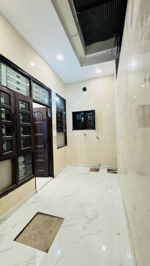 Model Town Main Image 1