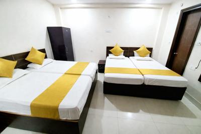 Bedroom Image of Cloud Nine Rooms in Sector 32, Gurgaon