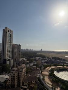 Image of 1500 Sq.ft 3 BHK Apartment / Flat for rent in Piramal Mahalaxmi, Worli, Mumbai for Rs. 290000