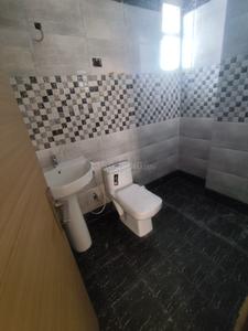 Bathroom Image of 1095 Sq.ft 2 BHK Apartment / Flat for sale in Saya Gold Avenue Phase 1, Indirapuram Ghaziabad for Rs. 12000000