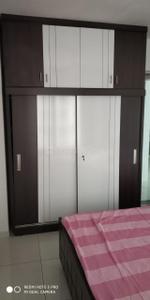 Bedroom Image of 677 Sq.ft 3 BHK Apartment / Flat for sale in Sun Atmosphere, Shela Ahmedabad for Rs. 6000000