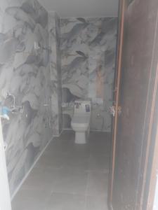 Bathroom Image of 1100 Sq.ft 2 BHK Builder Floor for rent in Pratap Nagar Jaipur for Rs. 17000