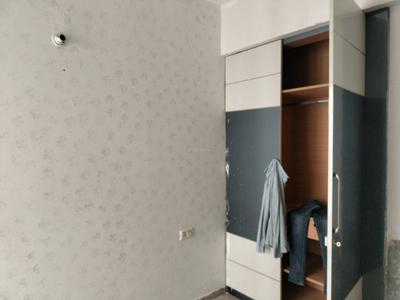 Bedroom Image of 910 Sq.ft 2.5 BHK Apartment / Flat for rent in Prateek Grand City, Siddharth Vihar Ghaziabad for Rs. 34000