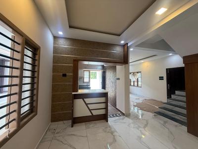 Hall Image of 2000 Sq.ft 3 BHK Independent House for sale in Thrippunithura Kochi for Rs. 13000000