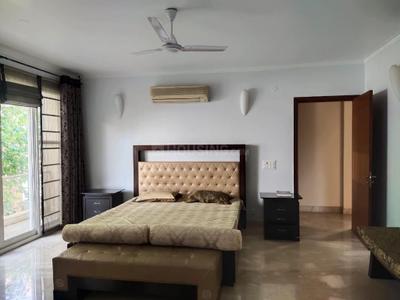 Bedroom Image of 900 Sq.ft 2 BHK Builder Floor for sale in Lajpat Nagar New Delhi for Rs. 17200000