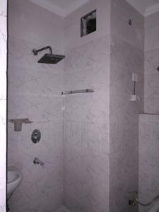 Common Bathroom Image of 1050 Sq.ft 3 BHK Apartment / Flat for sale in Suraj Vihar New Delhi for Rs. 7050000