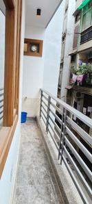 Balcony Image of 1300 Sq.ft 3 BHK Builder Floor for rent in Arjun Nagar New Delhi for Rs. 55500