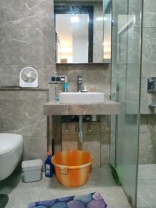 Bedroom Three Image of 1200 Sq.ft 3 BHK Apartment / Flat for rent in Oberoi Eternia Towers A to D, Mulund West Mumbai for Rs. 132000