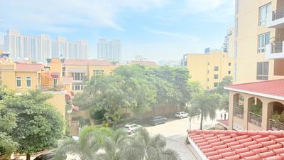 Balcony Image of 2800 Sq.ft 3 BHK Apartment / Flat for sale in Emaar The Palm Springs, DLF Phase 5 Gurgaon for Rs. 105000000
