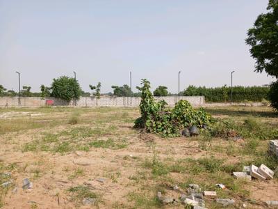 Image of 1305 Sq.ft Residential Plot / Land for sale in Golden Gate Residency, Farukh Nagar, Gurgaon for Rs. 9932500