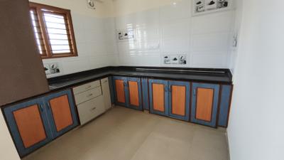 Kitchen Image of 1000 Sq.ft 2 BHK Builder Floor for rent in Mahadevapura Bengaluru for Rs. 43000